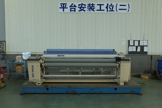 Elektronisch Dobby van 1000 t/min Weefgetouw  3.6m Water Jet Looms Textile Warping Machine