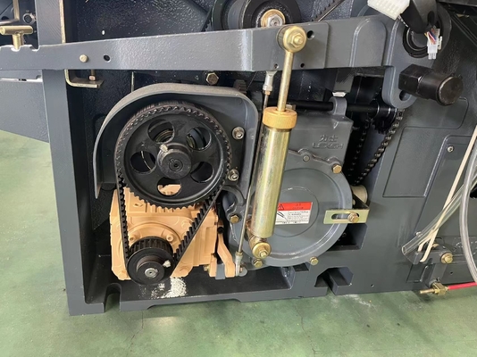 Hoog - het Weefgetouw Textielmachine van Jet Machine Single Nozzle Shuttleless van het dichtheids Textielwater