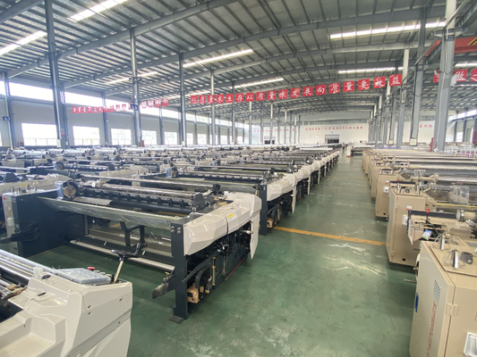 Elektronisch Textiel Shuttleless Dobby van de Wevende Machine Dubbel Pijp Nokkenwater Jet Loom